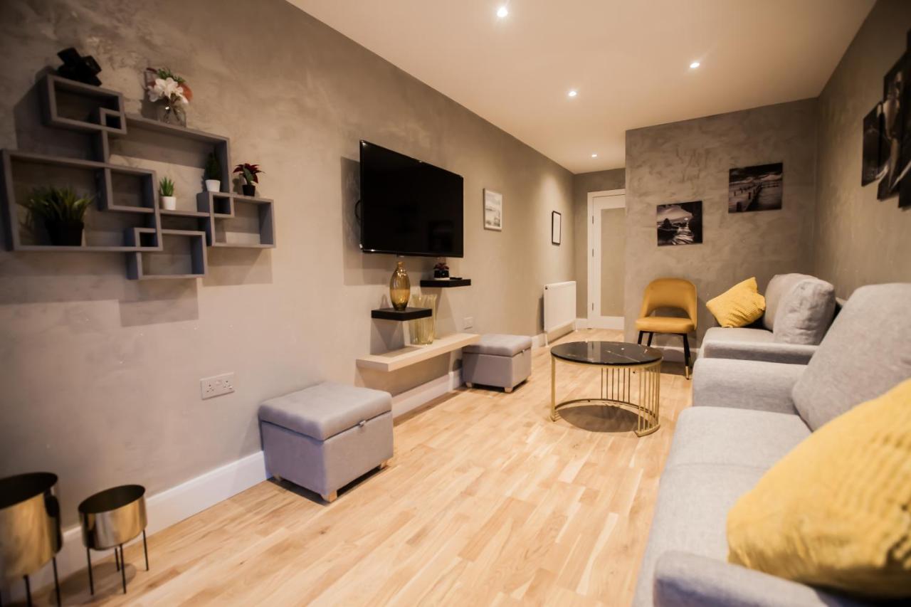 Luxury Fulham 3 Bedroom Garden House * London