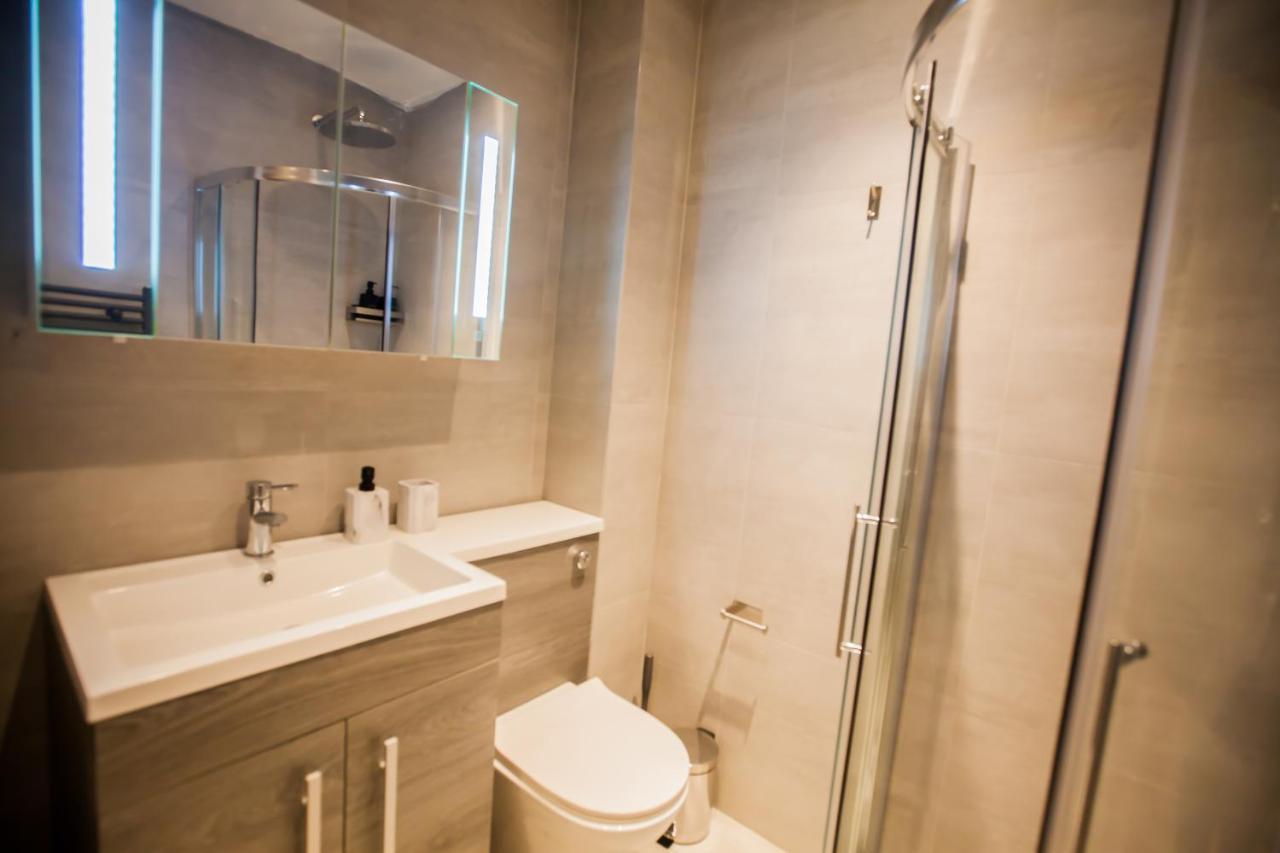 Luxury Fulham 3 Bedroom Garden House * London