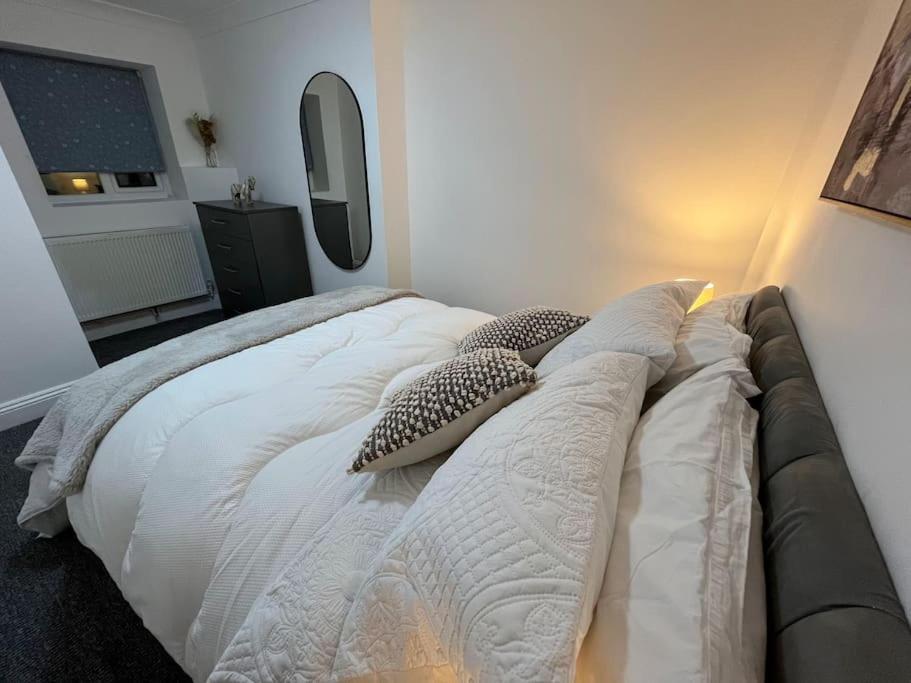 Leilighet Modern & Stylish Haven In Heart Of