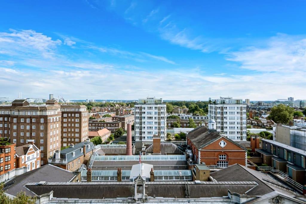 Stunning Flat On King's Road, Chelsea With Balcony Appartement Londen