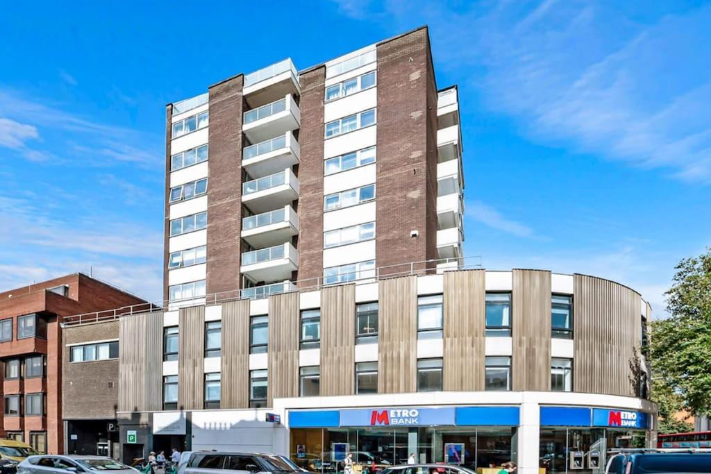 Stunning Flat On King's Road, Chelsea With Balcony Appartement
