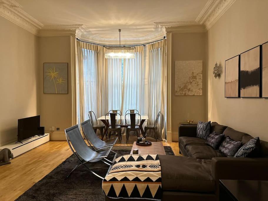 Leilighet Stunning 2 Bed/2bath Flat In Heart Of Kensington