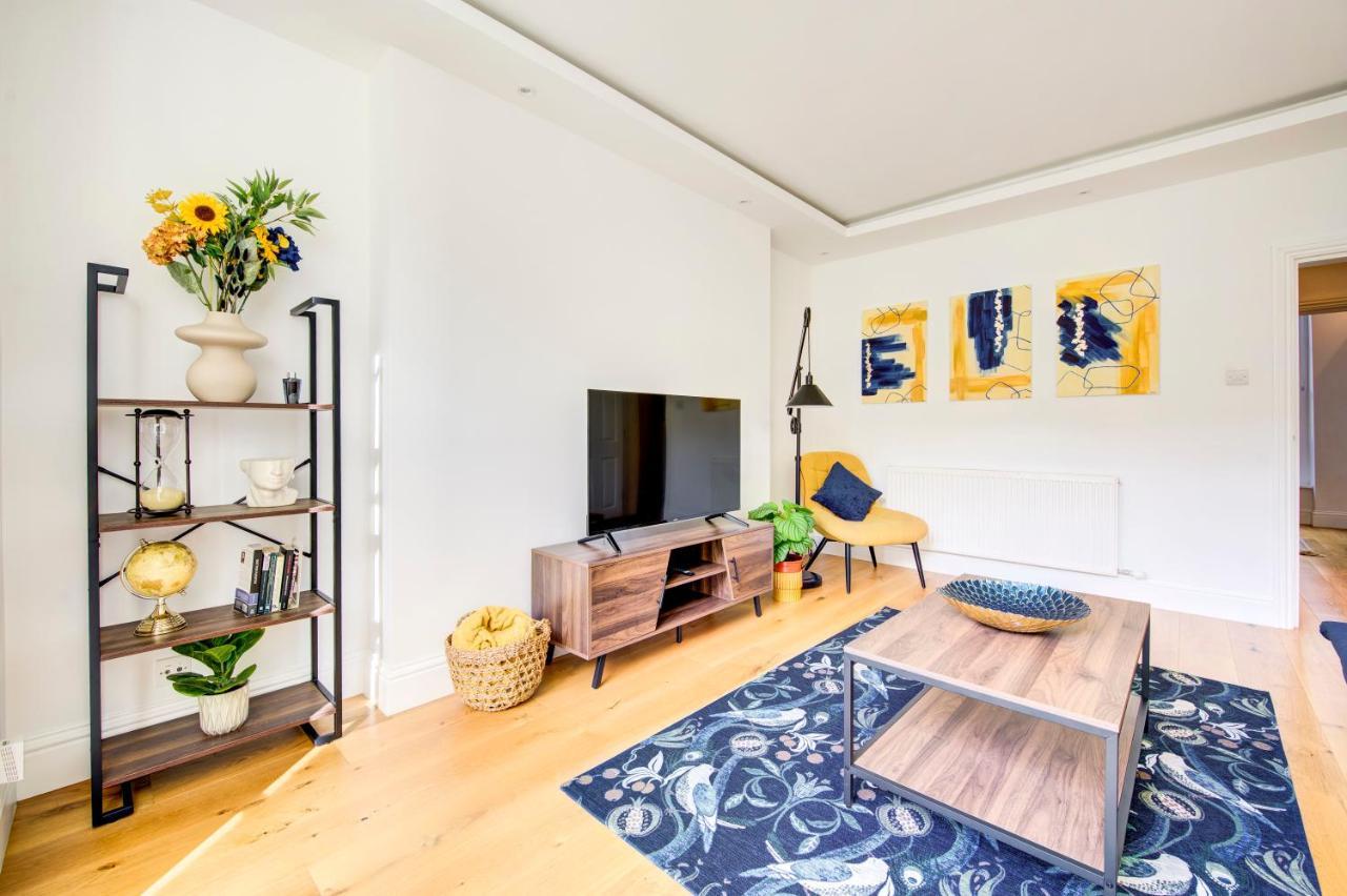 Little Venice Uk Bright & Stylish Garden Apartment