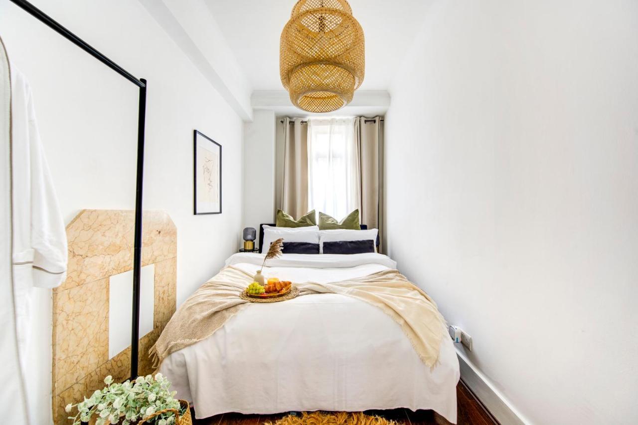 Hyde Park Chic Modern Flat For 4 Leilighet London