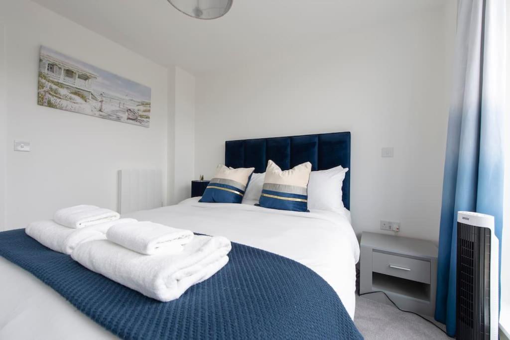Finsbury Park Penthouse: Luxe Living London