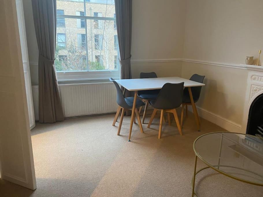 Lovely 2 Bedroom Maida Vale Flat * London