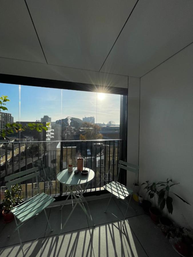 Apartment Bright 1bd Flat Wbalcony - Heart Of Brixton! *