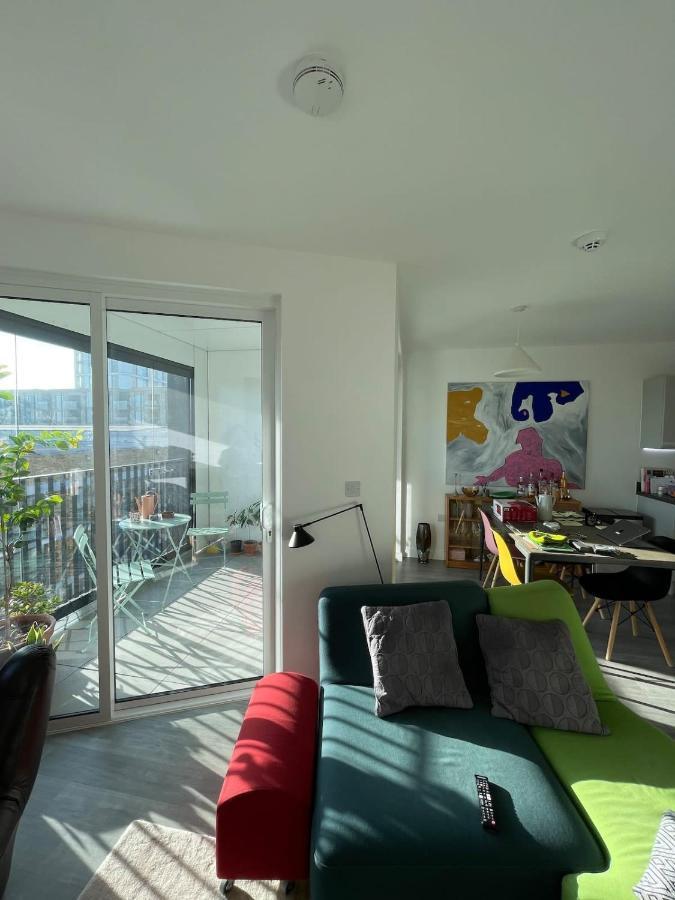 Apartment Bright 1bd Flat Wbalcony - Heart Of Brixton!
