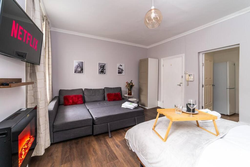 Covent Garden-oxford Street Apartment London