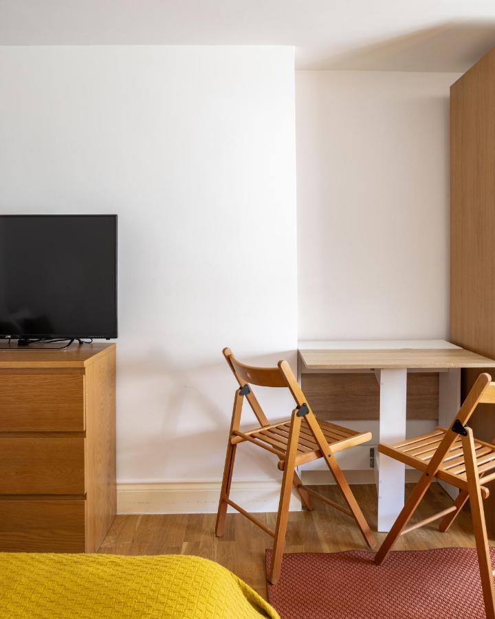 South Kensington Courtfield Gardens studio London