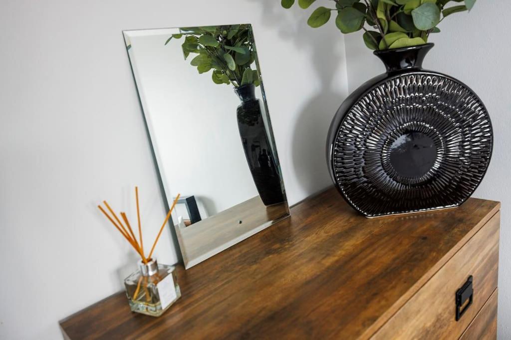 Ferienhaus Stylish 3-bed East Contractors Parking Sleeps 5 Near Excel