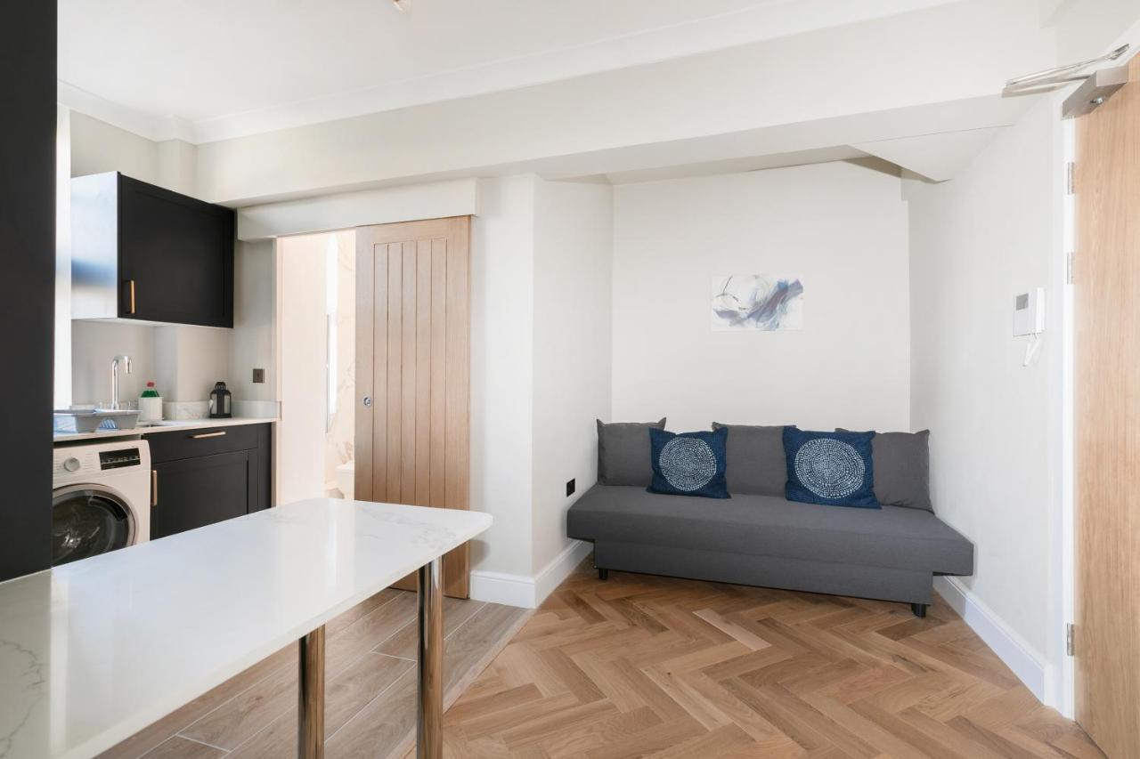 Bright Near Marble Arch And Hyde Park Apartment