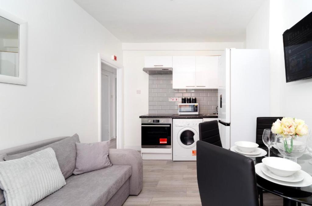 Appartement 4th Floor *