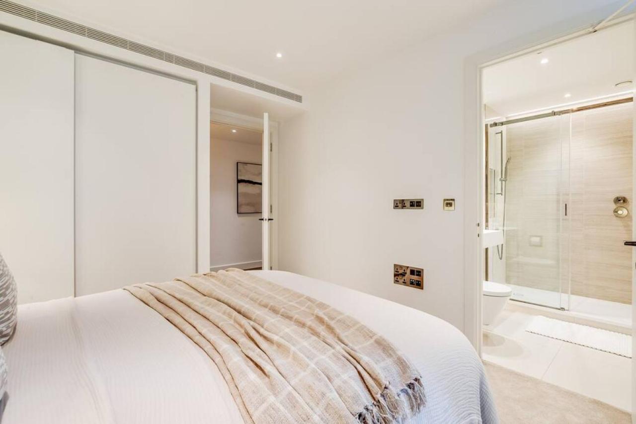 Apartment Sleek 2br Hideaway Balcony Near Westfield