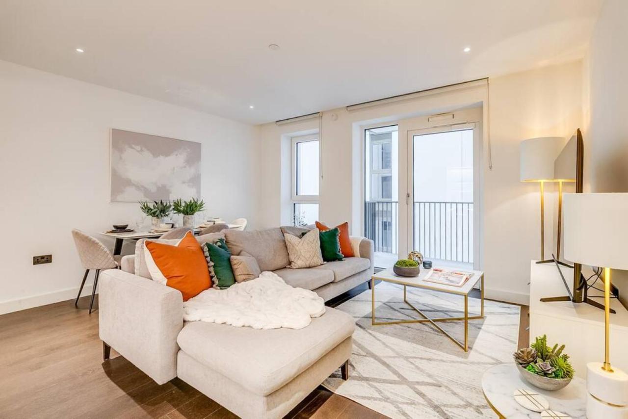 Apartment Sleek 2br Hideaway Balcony Near Westfield *