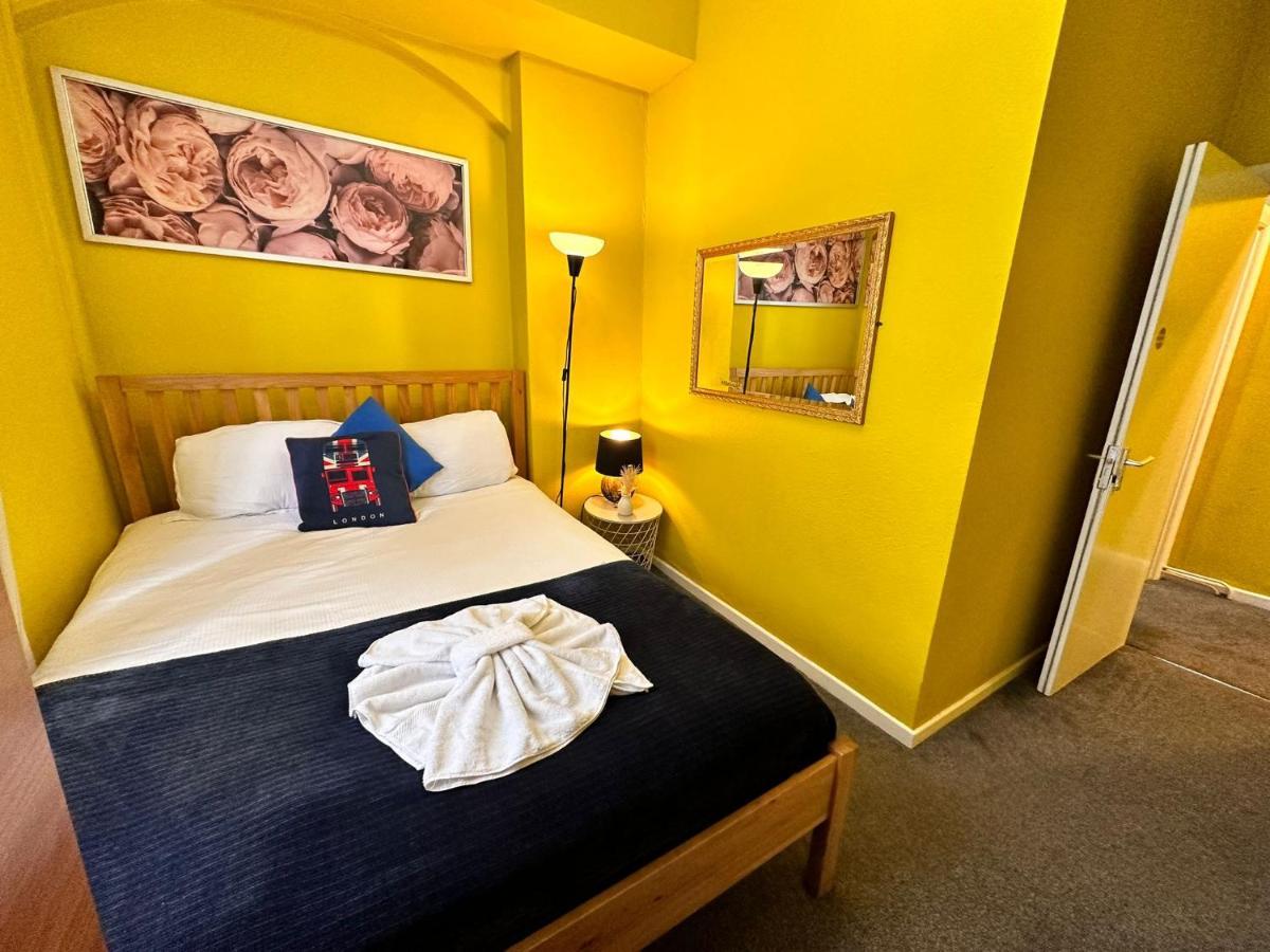 Apartment Budget 2-bedroom In London