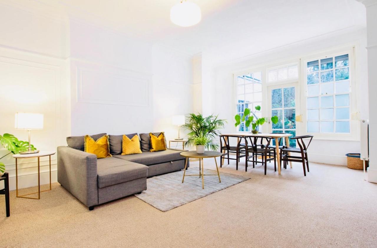 Spacious & Charming Garden Flat -zone 2- Great For Access London