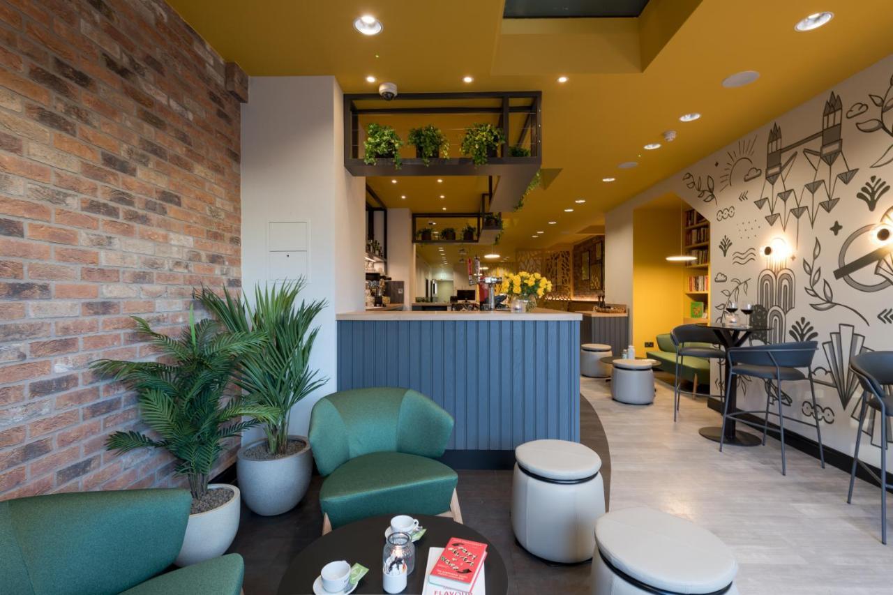 Hotel The Wesley Euston 4*