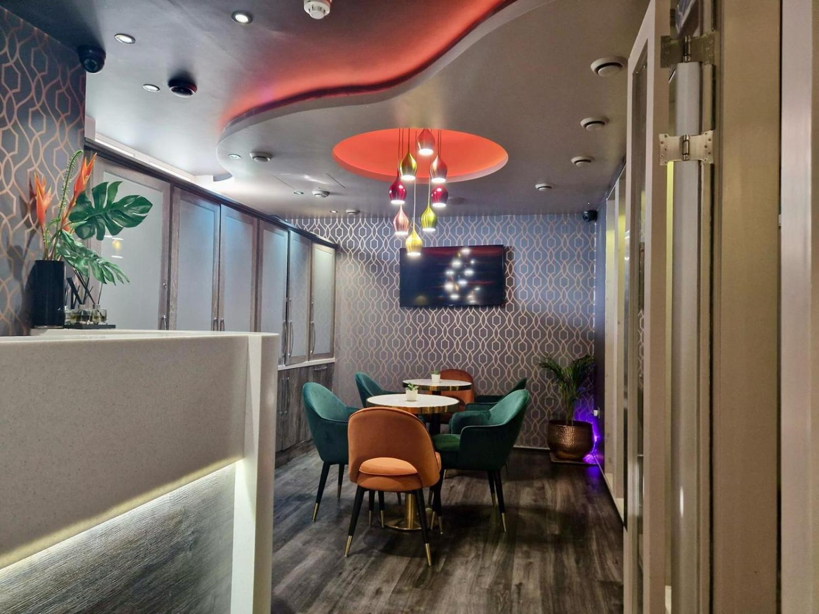 Hotel Court 3*