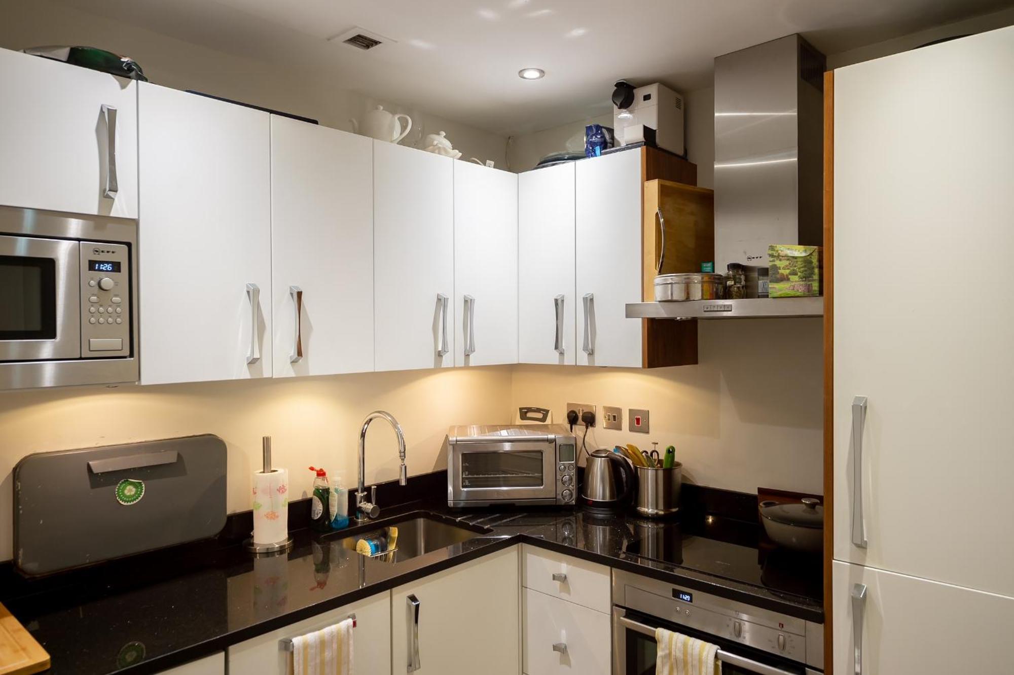 9 Hertford Street Apartment