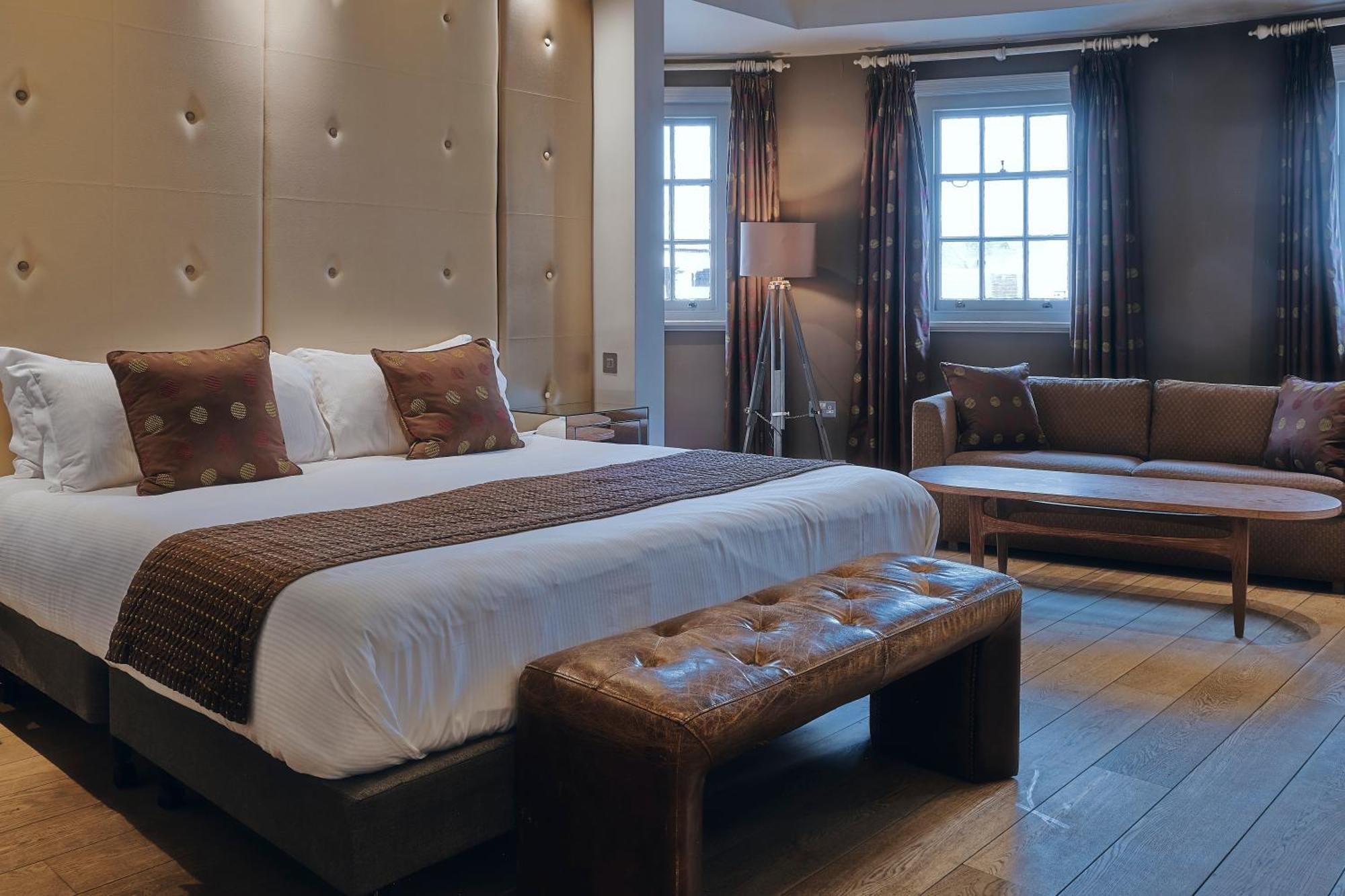 Inn Rose And Crown Stoke Newington London