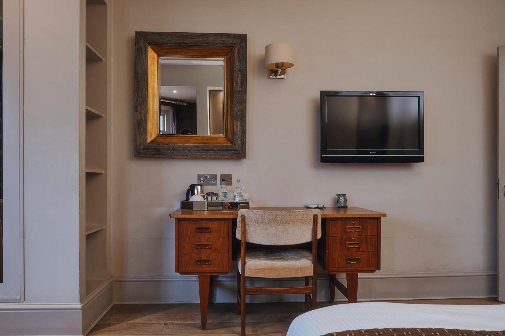 Rose And Crown Stoke Newington 4*