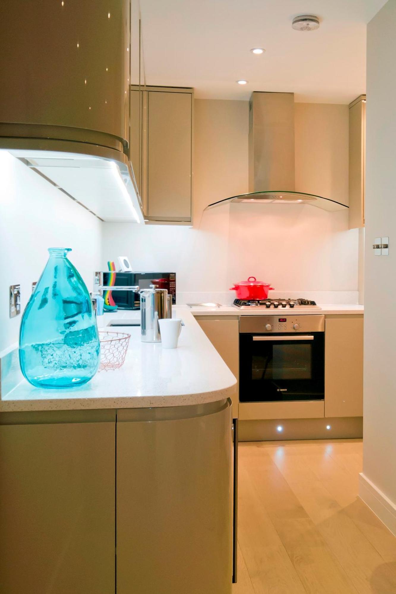 Madison Hill - Fernlea Garden 8 - One Bedroom London