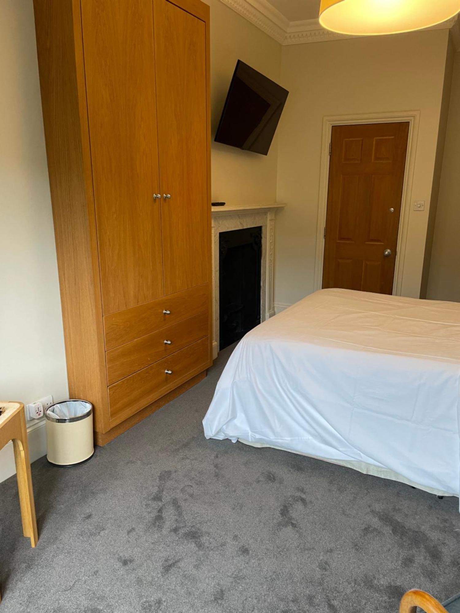Bed & Breakfast Kennington B & B 4*