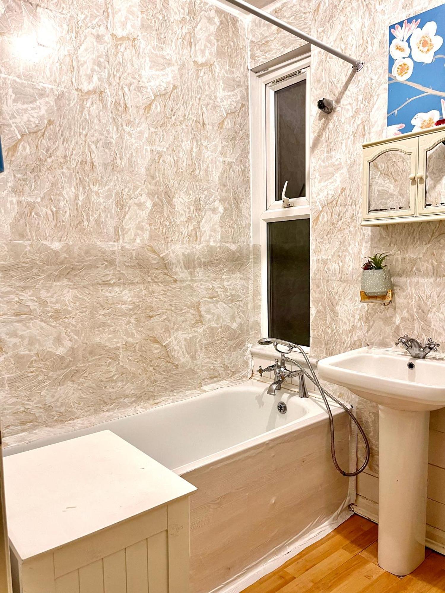 Comfy Double Bedroom Privat overnatting London