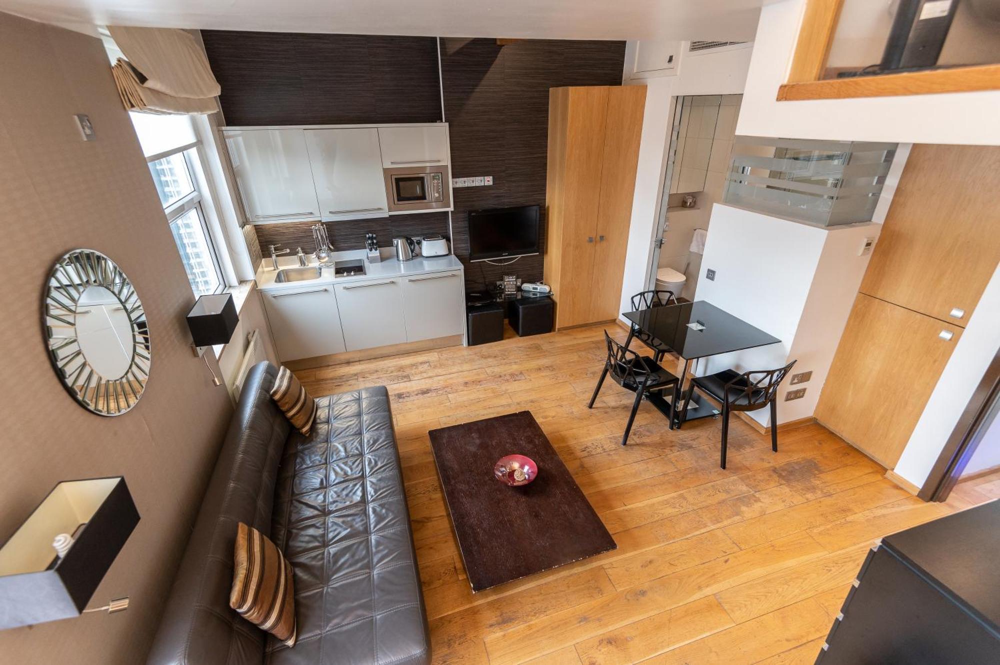 Space Aparthotel