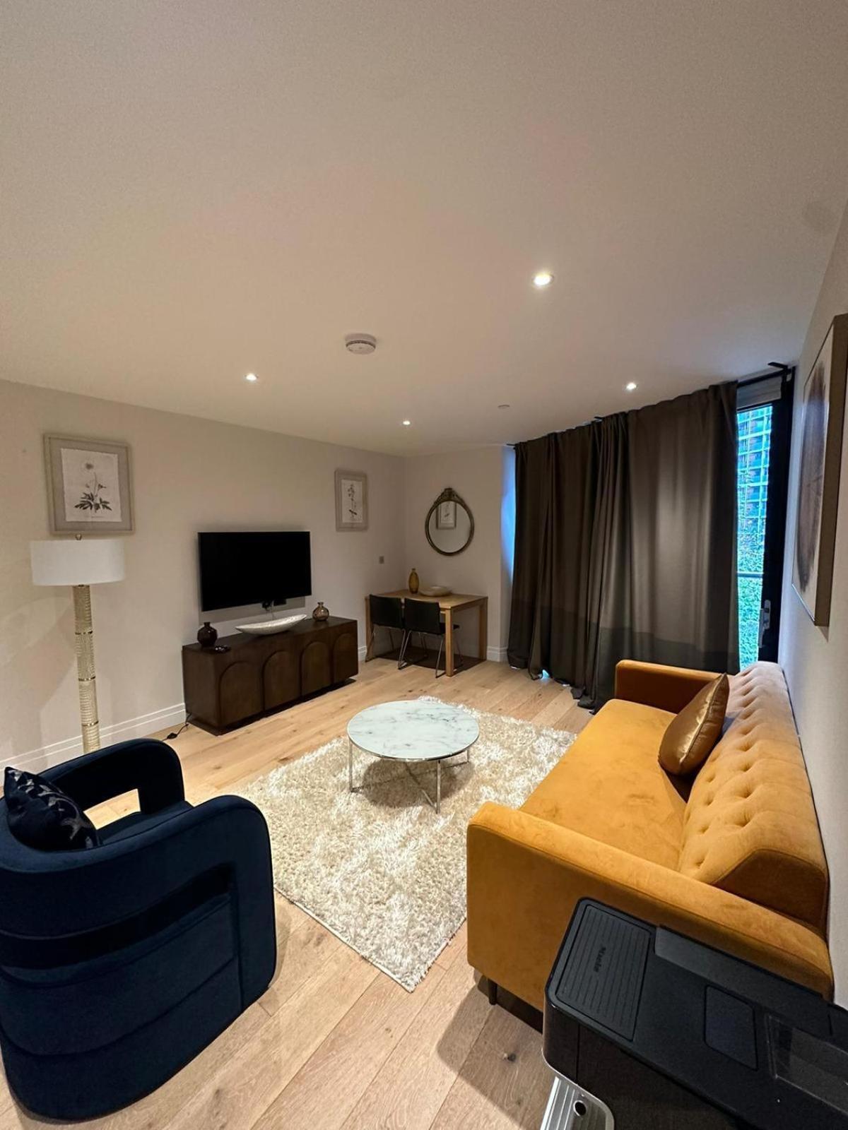 1 Bed Flat In Vauxhall Next To Battersea Apartment