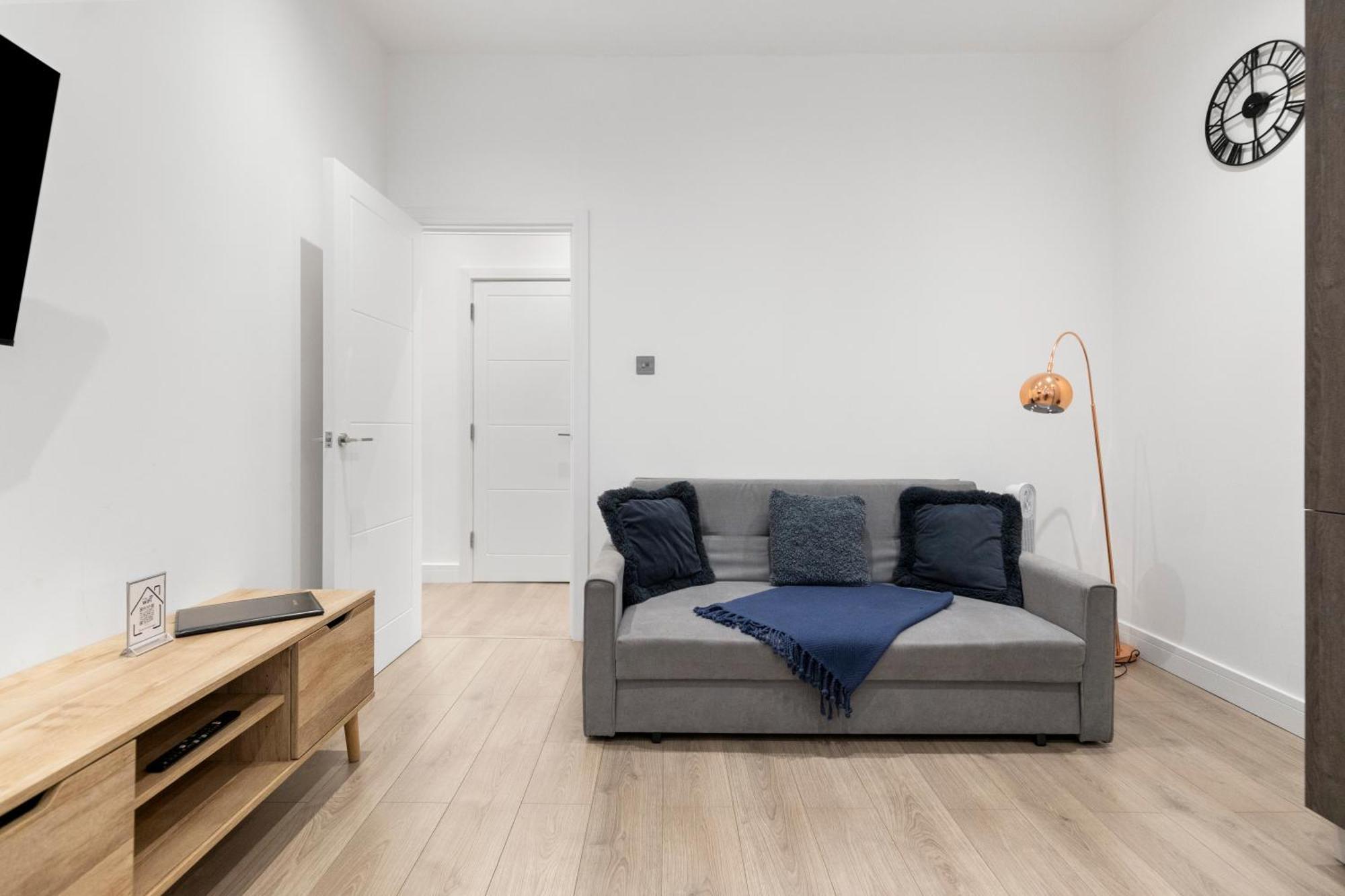 Leilighet Welcoming And Spacious Apartment- Excellent Location *