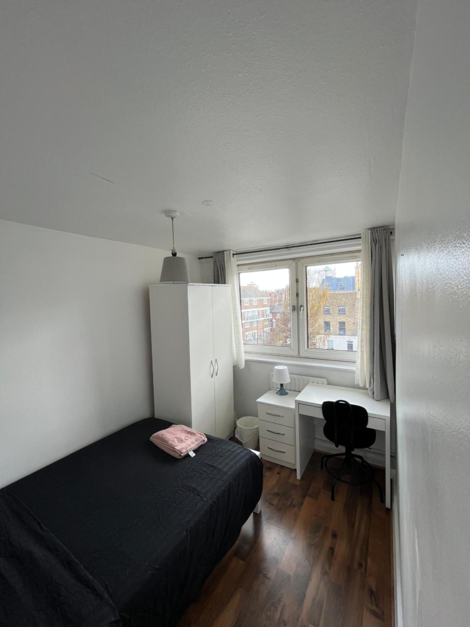 Bethnal Green * London