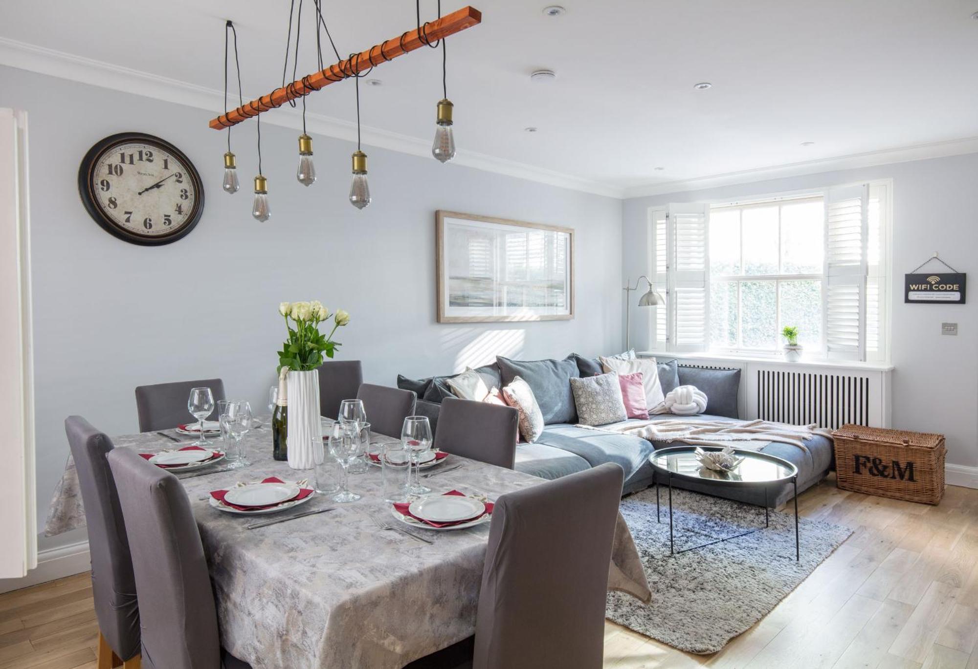 Spacious Quiet 4bedrooms 6beds House With Private Garage 5min Walk To Paddington Station Feriehus *