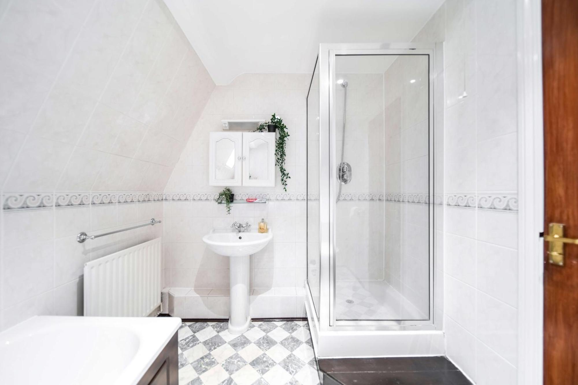 Chic 3-bed Mews Townhouse St John's Wood With Free Wifi Feriehus London