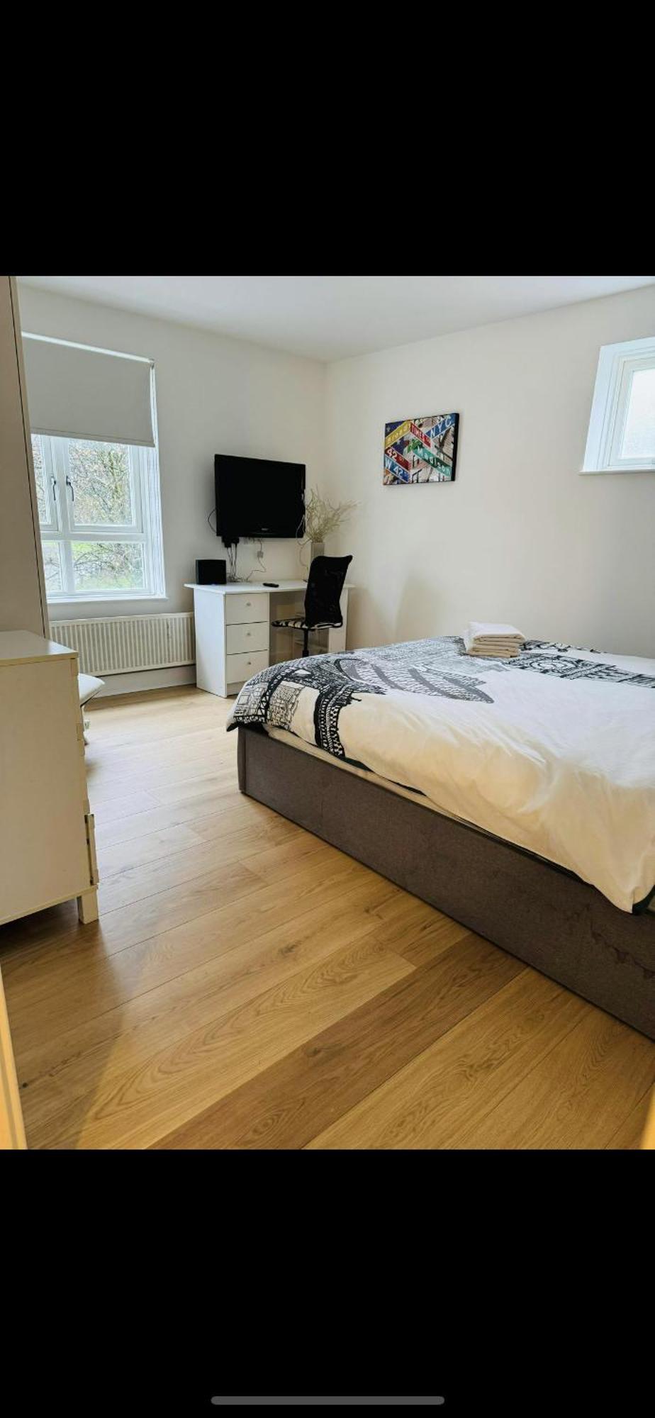 Shoreditch Free Parking Apartment