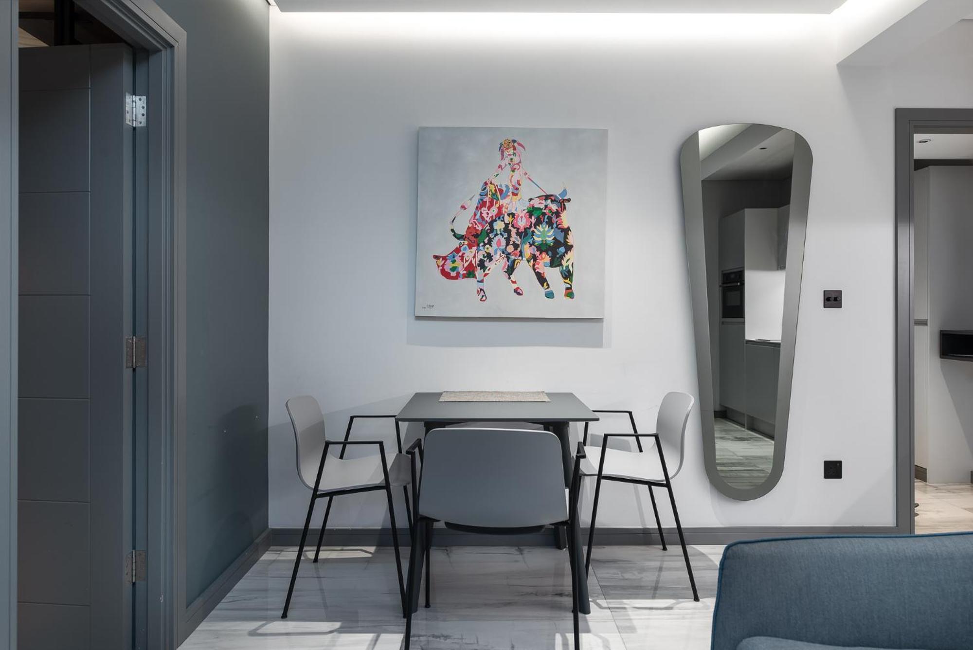 Nell Gwynn House Apartment