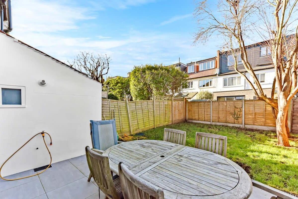 Beautiful Family Victorian Holiday home London