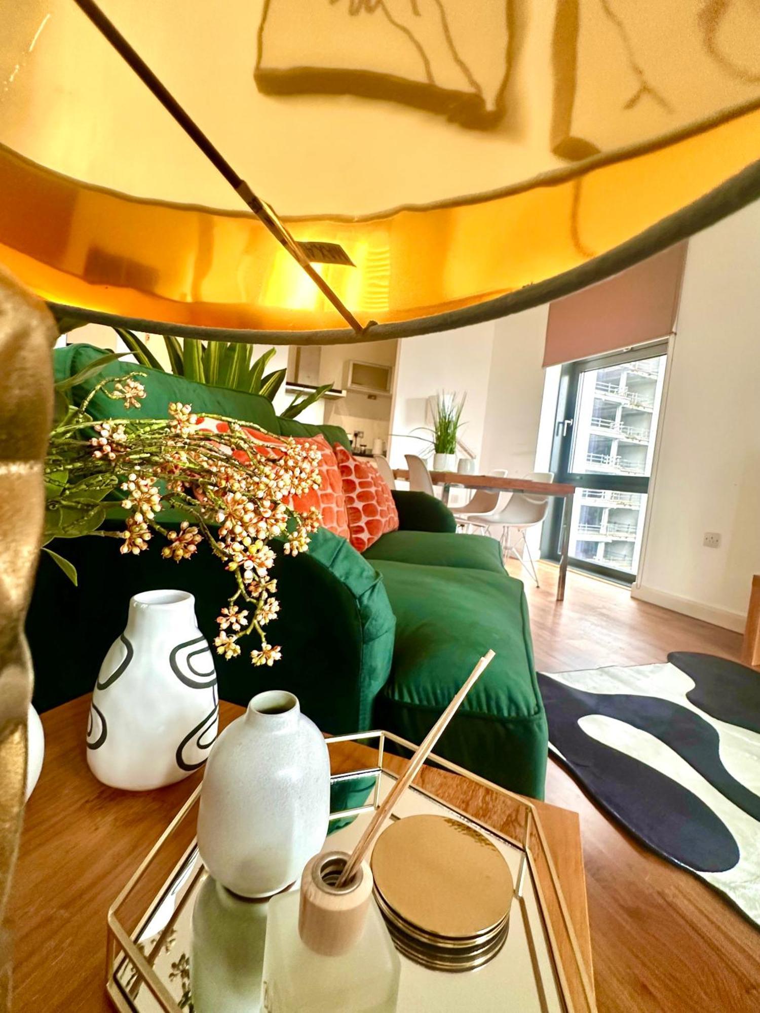 Appartement New Two Bedroom With Balcony *