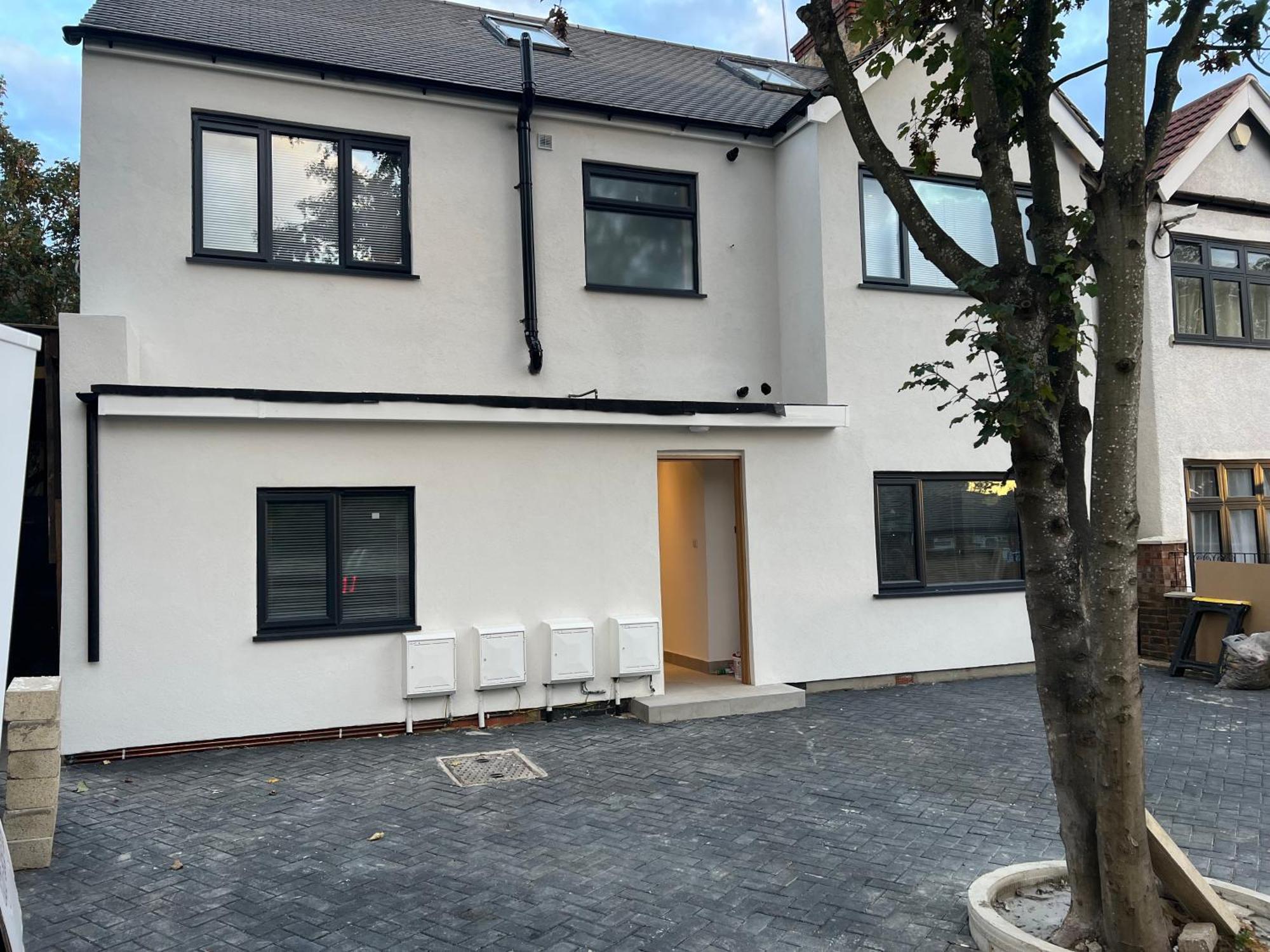Luxury House With 2 Bedrooms Free Driveway Parking Close To Central Wembley Stadium And Shopping Malls London