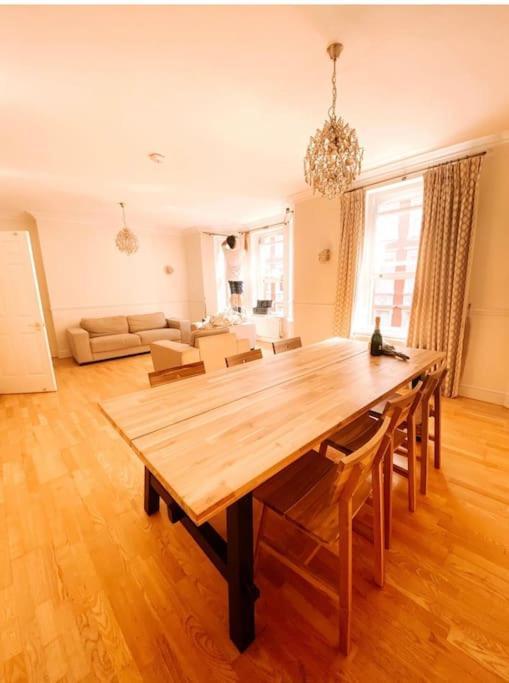 Leilighet Luxury 3 Bedroom, 3 Bath By Oxford St & Soho *