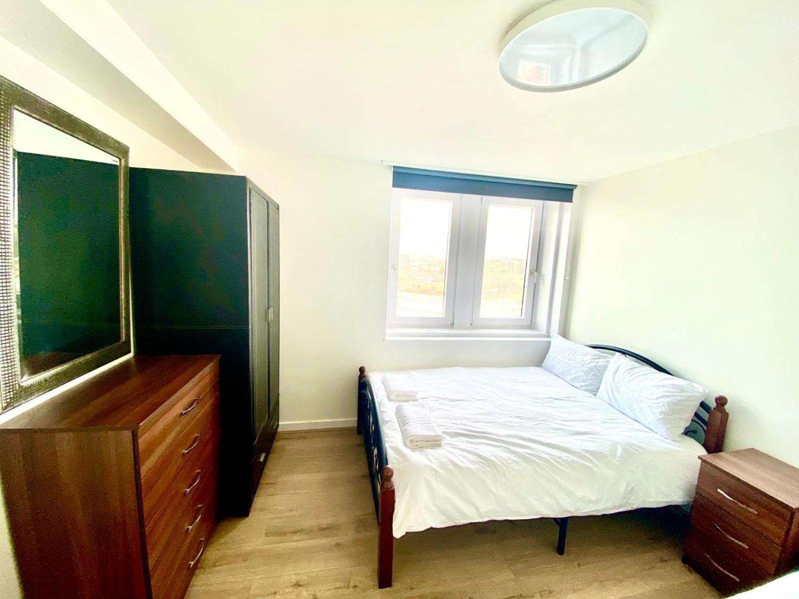 Comfy Two Bedroom Flat Edgeware Road In Apartment *