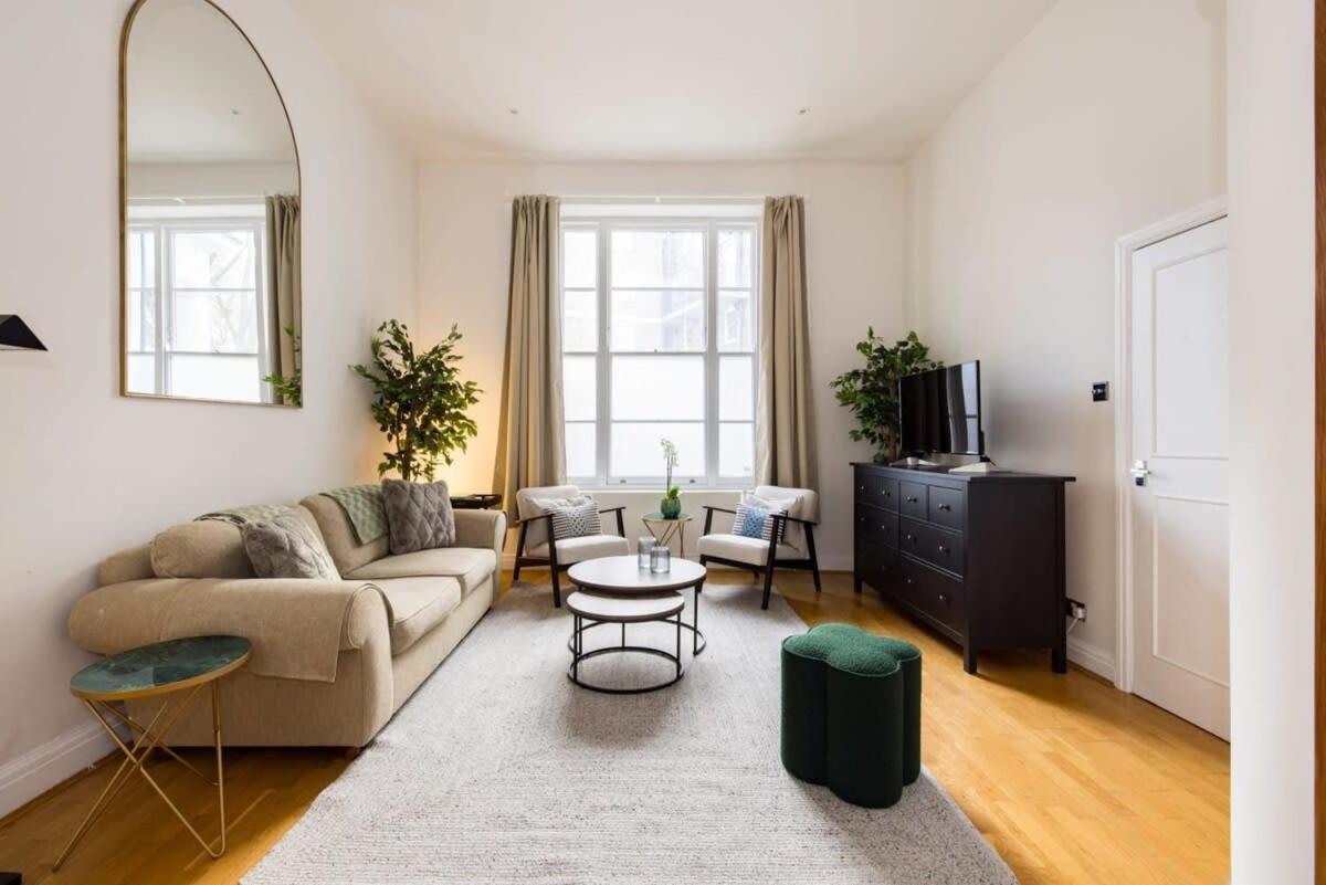 Welcoming Flat With Sauna - Paddington Appartement Londen
