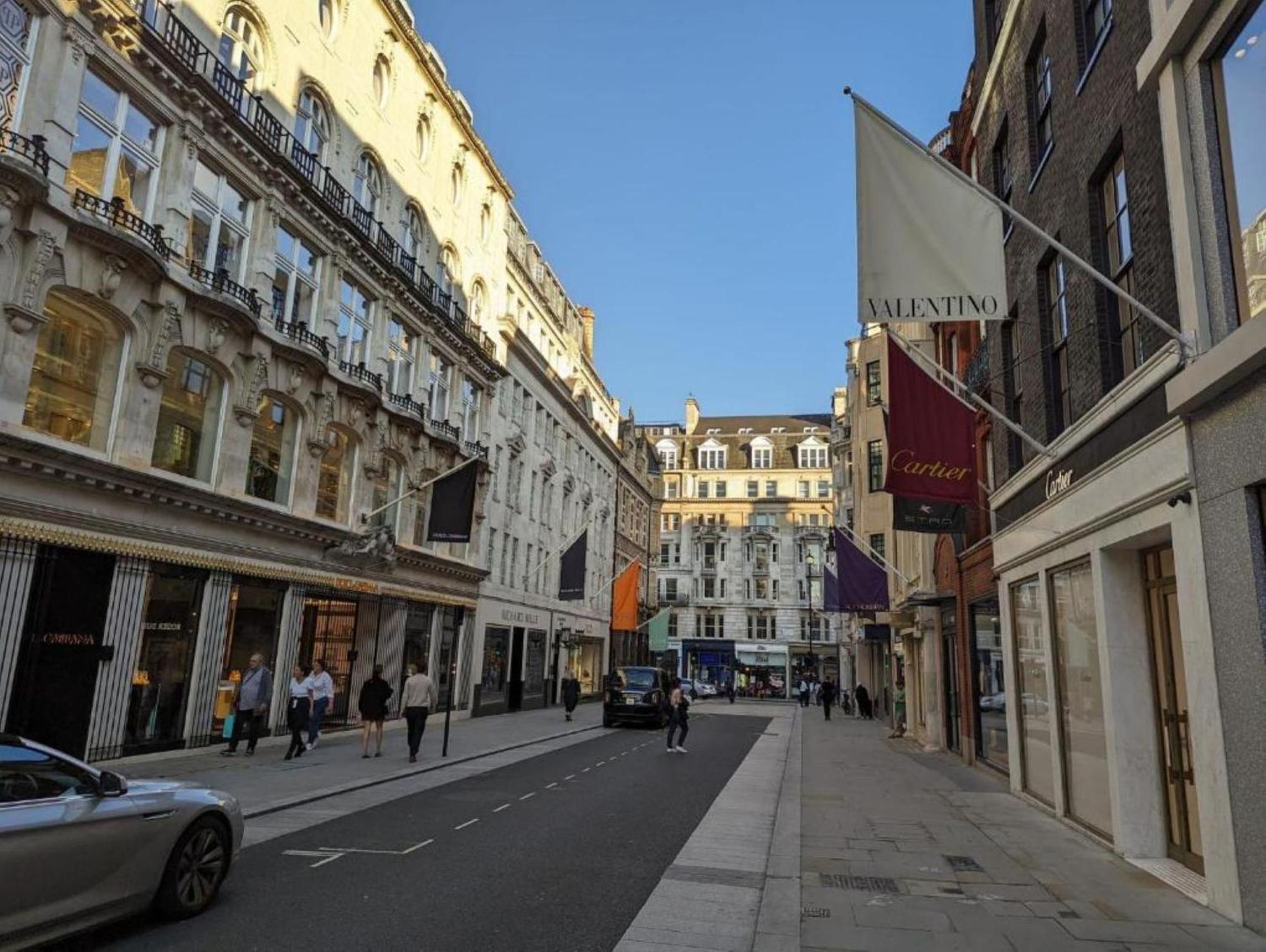 Central Mayfair And Piccadilly Sleeps 6 People Londen