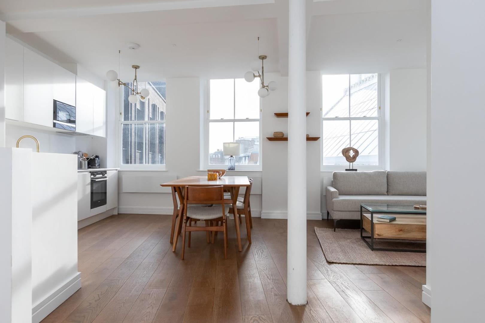 Apartment Luxury 2 Bedroom Huge Duplex Covent Garden Holborn *