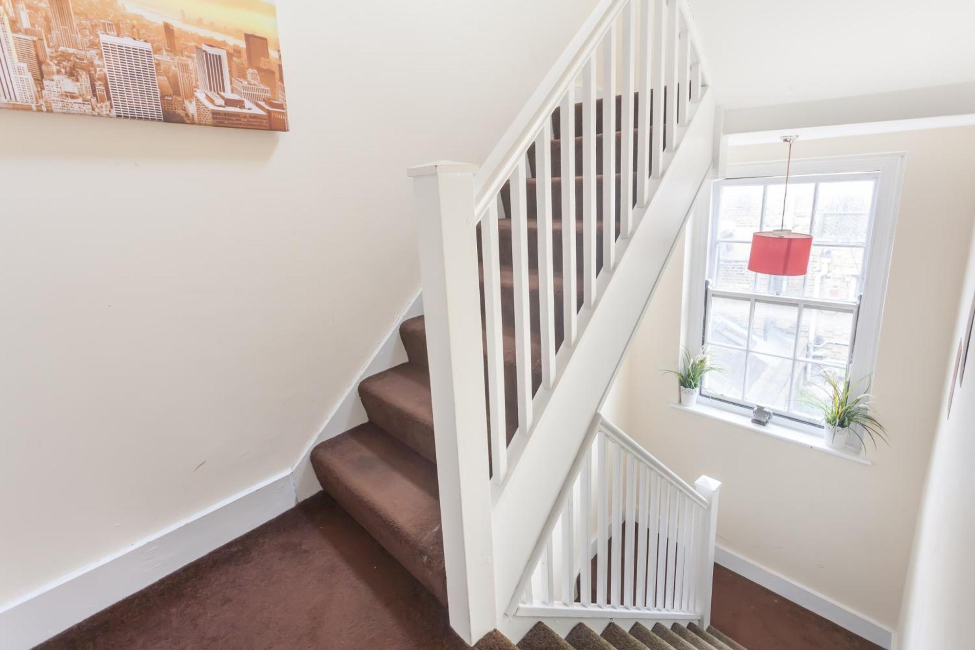 Keysan House 5 2* London