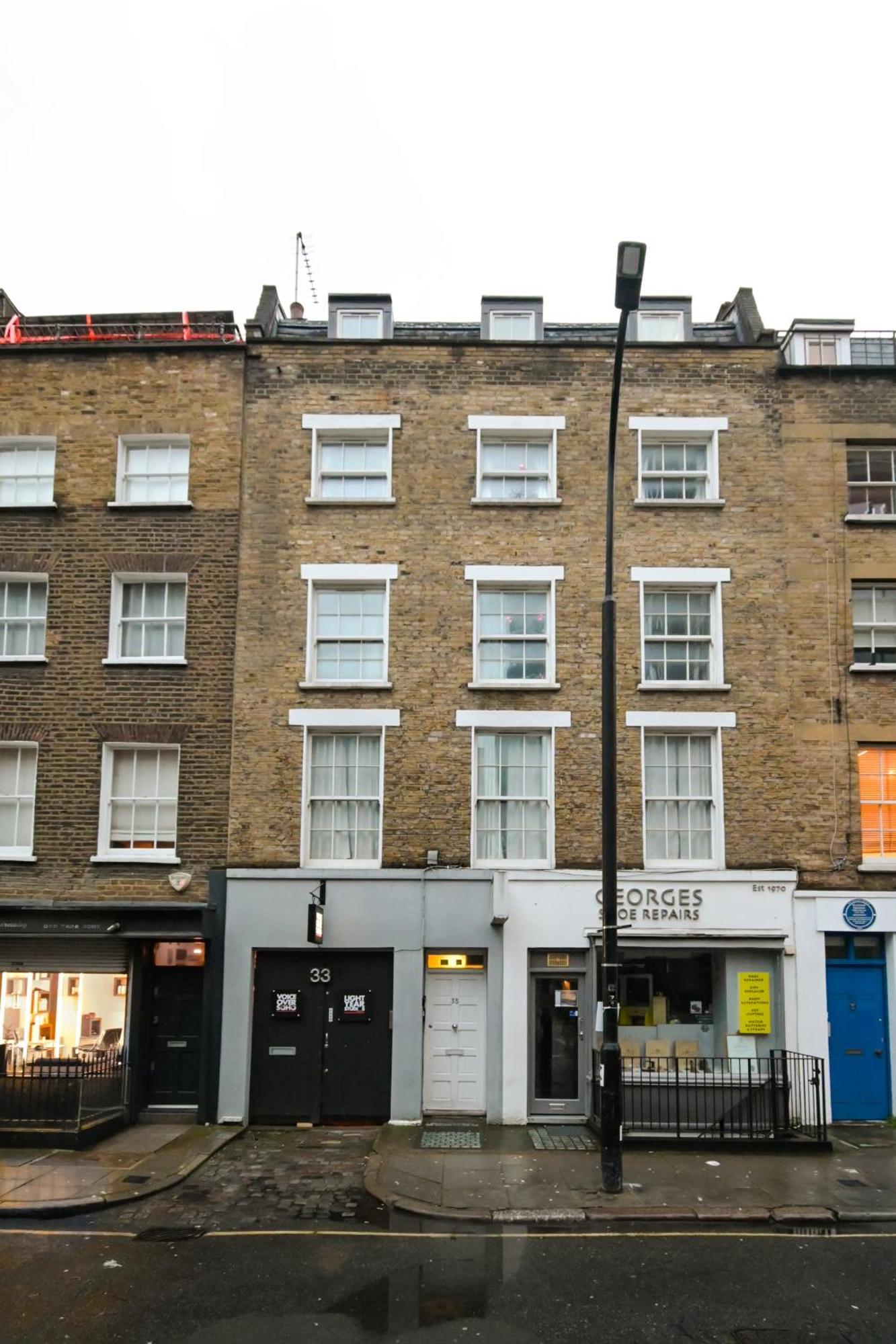 Charlotte Street By News Londres
