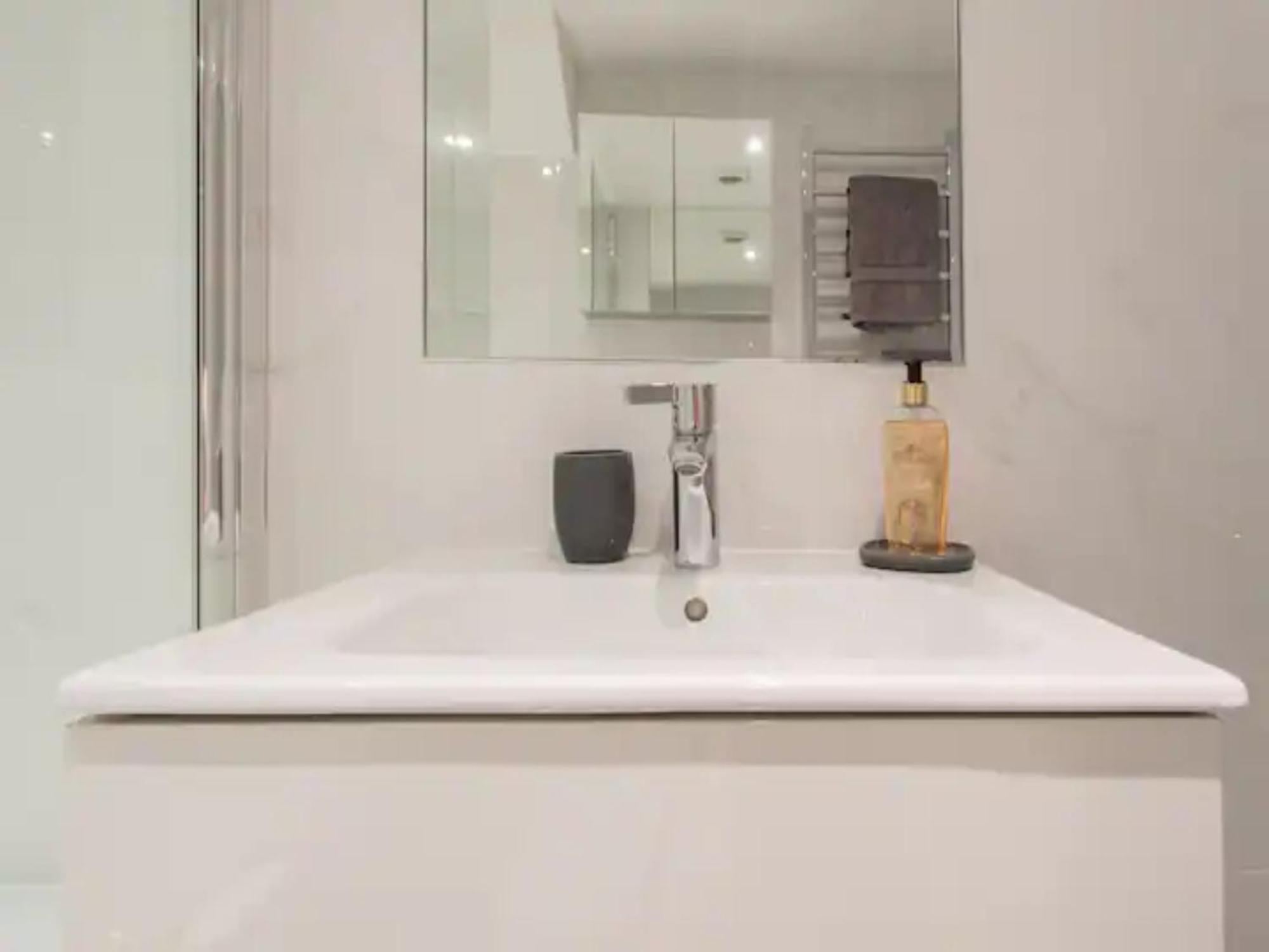 Appartement Paddington 5mins From St Mary Hospital Pass The Keys
