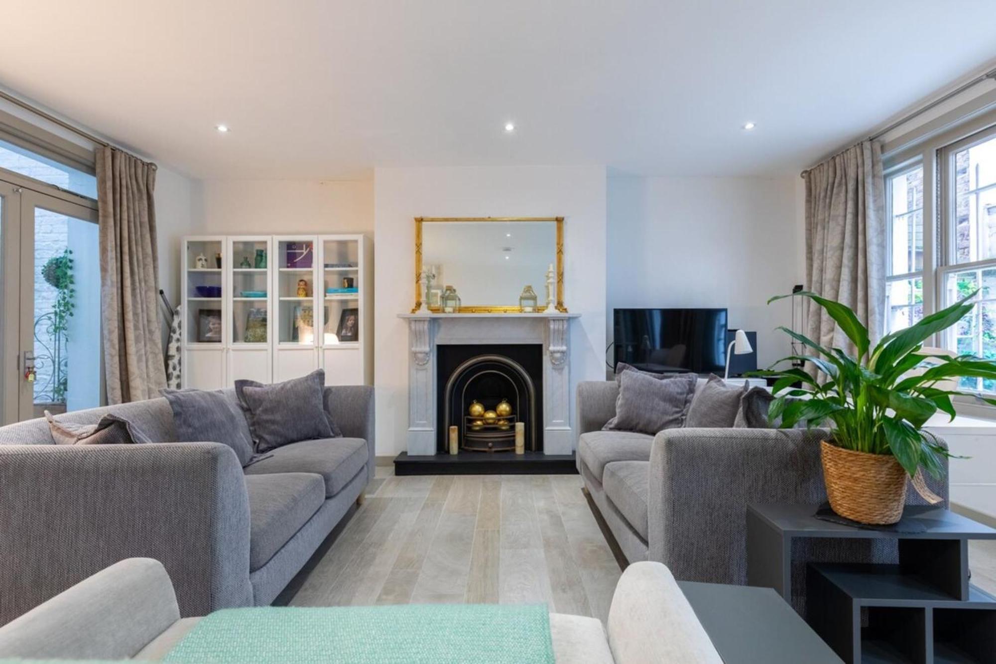 Apartment Elegant 2bd Flat 5 Mins To Kensington Gardens! *