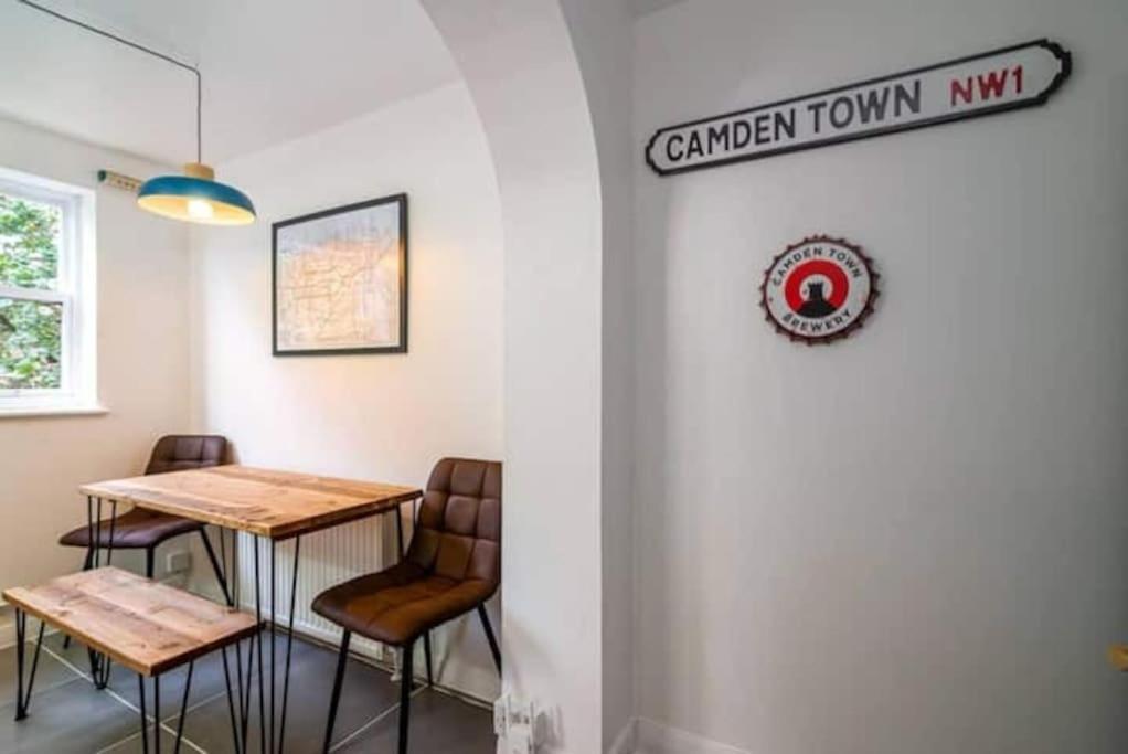 Quiet 4 Bedroom House Between Camden & Kings Cross Holiday home